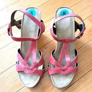 Womens Coral pink leather strap wedges Size 8